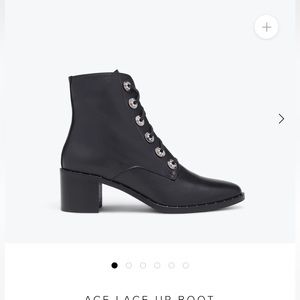 Freda Salvador Ace Lace Up Boot, size 7